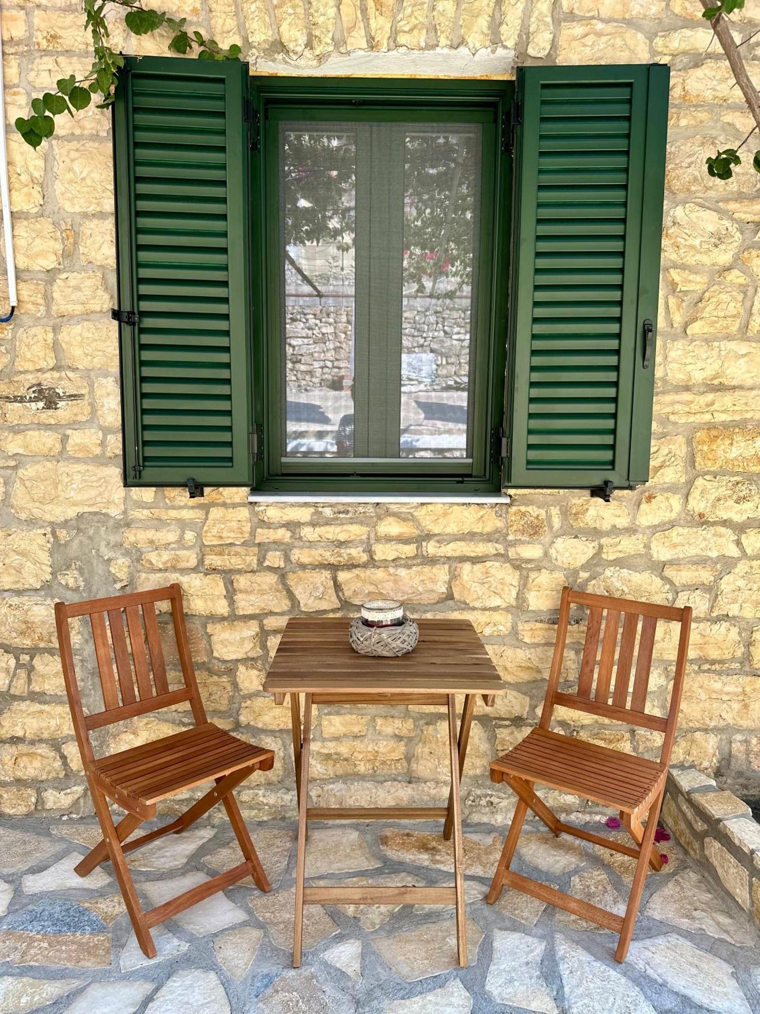 Chrysavgi Stone House Villa Katomerion Luaran gambar