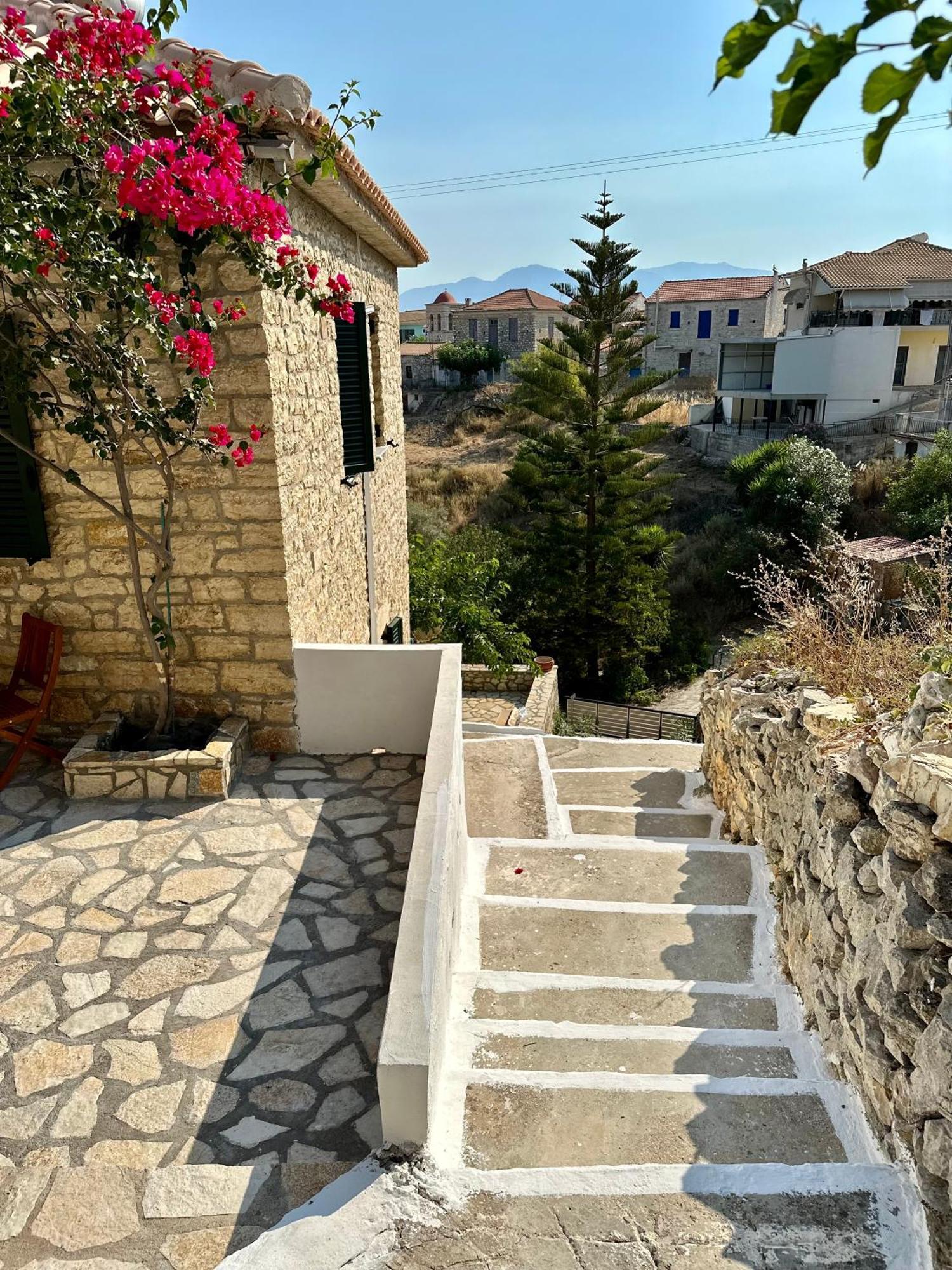 Chrysavgi Stone House Villa Katomerion Luaran gambar