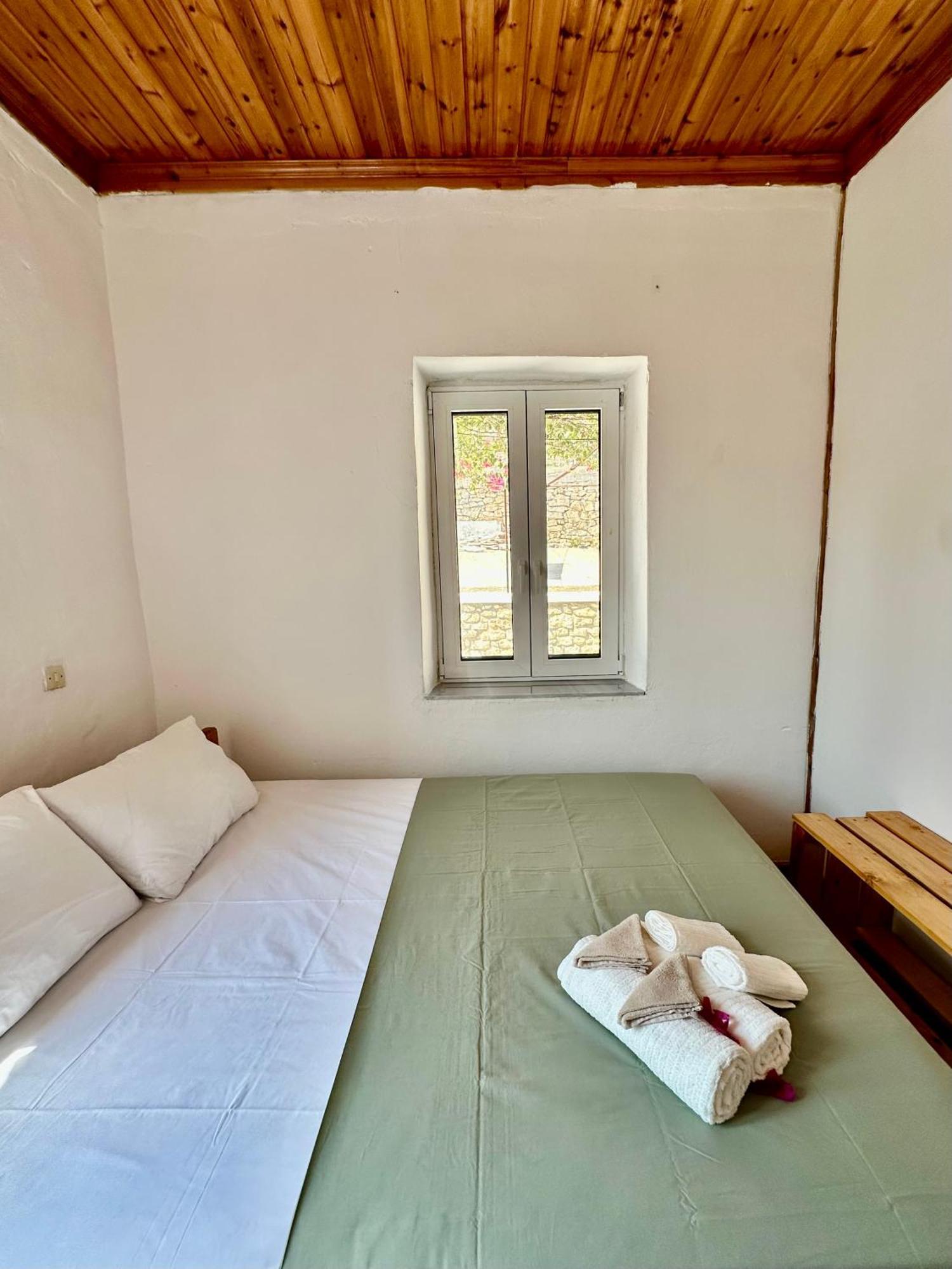 Chrysavgi Stone House Villa Katomerion Luaran gambar