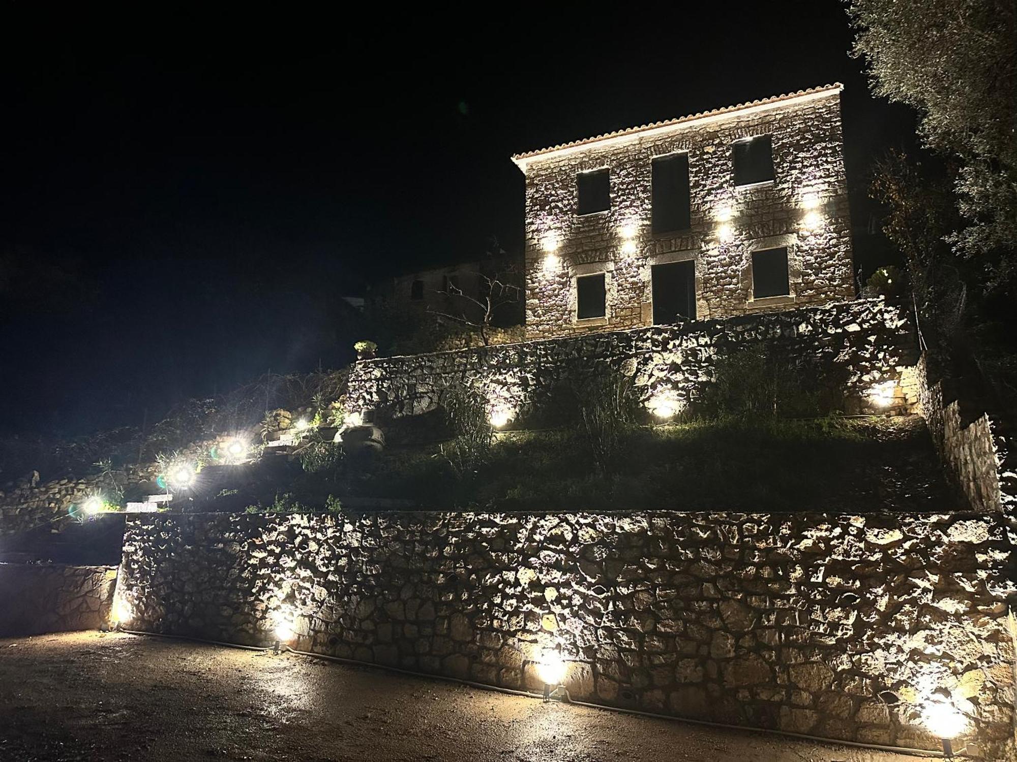 Chrysavgi Stone House Villa Katomerion Luaran gambar